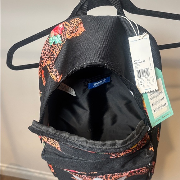 Adidas Originals x FARM Rio Oncada Leopard Backpack – NWT - Picture 8 of 9